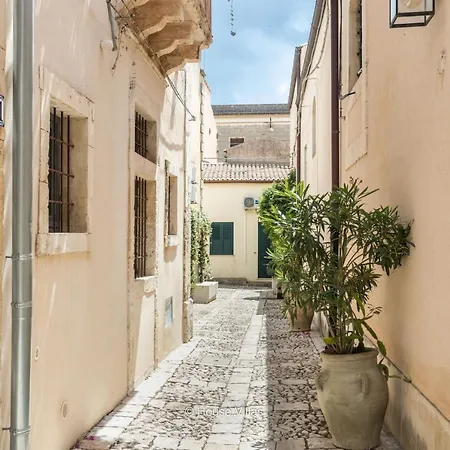 House&villas - Casetta Santa Caterina Noto